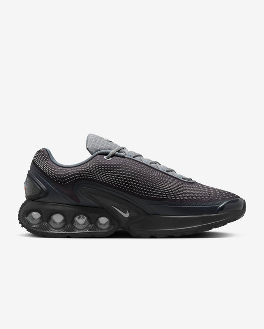 Nike Air Max DN Winterized Shoes
