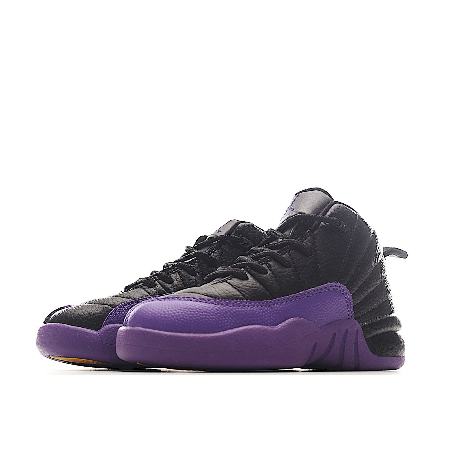 Jordan Boy's Air 12 Retro (Big Kid)